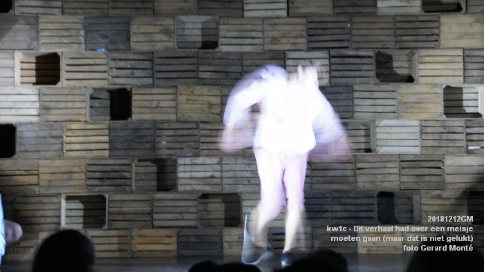 eDSC01163- kw1c Artiest - Dit verhaal had over een meisje moeten gaan - maar dat is niet gelukt  - 12dec2018 -  foto GerardMontE web